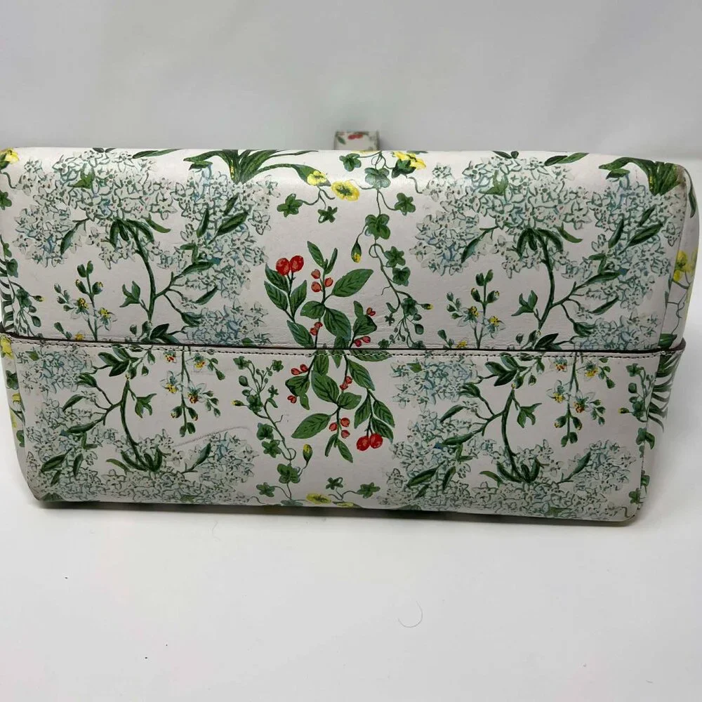 Tory Burch Garden Tote in Watercolor Botanical/Navy Lattice - Picture 7 of 16